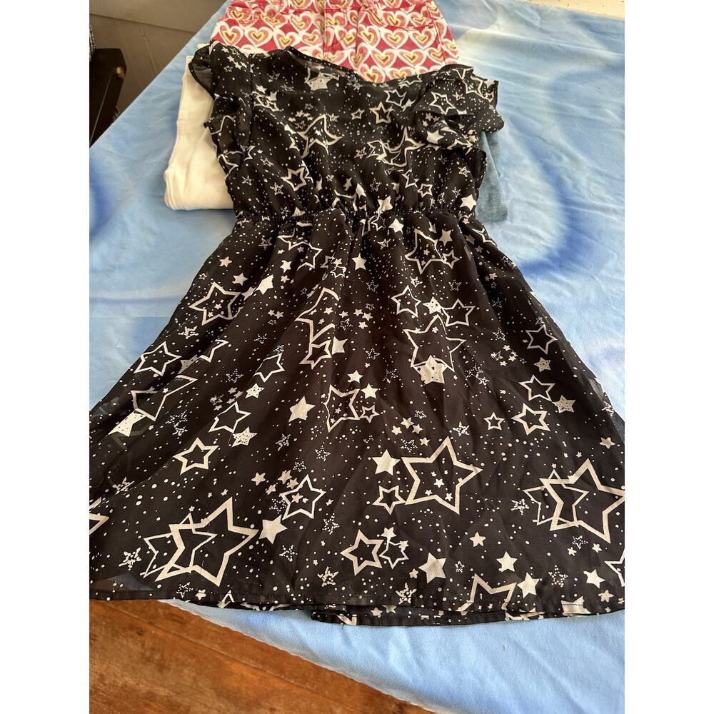 Kids Size 5 Lot Of Clothing (5 Items) Girls (dress, Cuddle Duds, Gymboree Skirt)